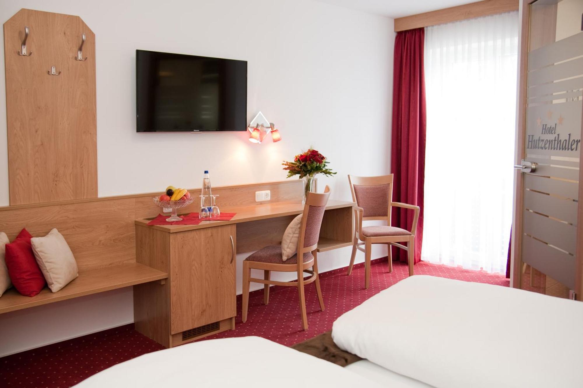 Hotel Hutzenthaler Bruckberg ห้อง รูปภาพ